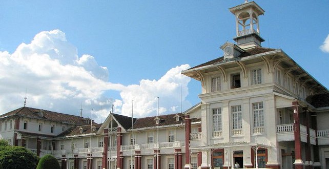 Thermes a Antsirabe Thermes a Antsirabe