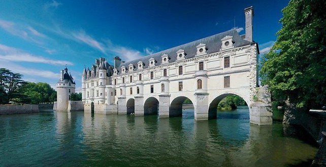 Panorama of Chateau de Chenonceau Panorama of Chateau de Chenonceau